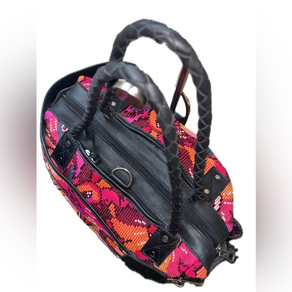 Amado Women's Crossbody Leather & Fabric Convertable Day BagBraided Handles NWOT - Picture 7 of 15